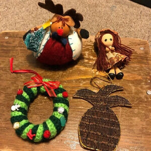 4 Pieces Lot Christmas ornaments